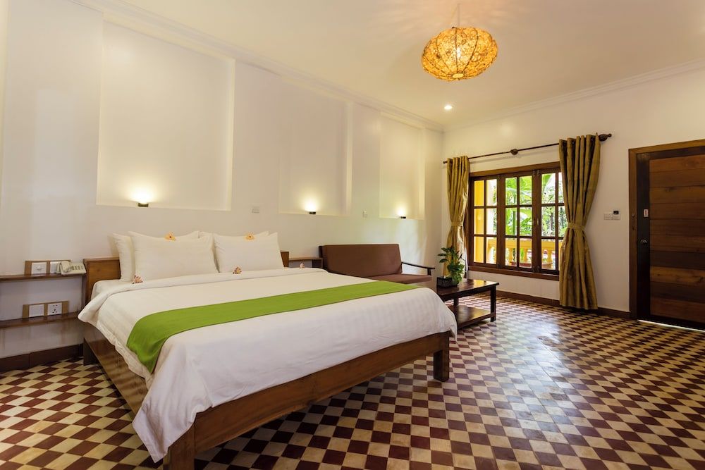Le Jardin d'Angkor Hotel Deluxe Double Room, Pool View 5