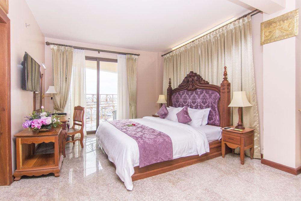 undefined Phnom Penh Era Hotel