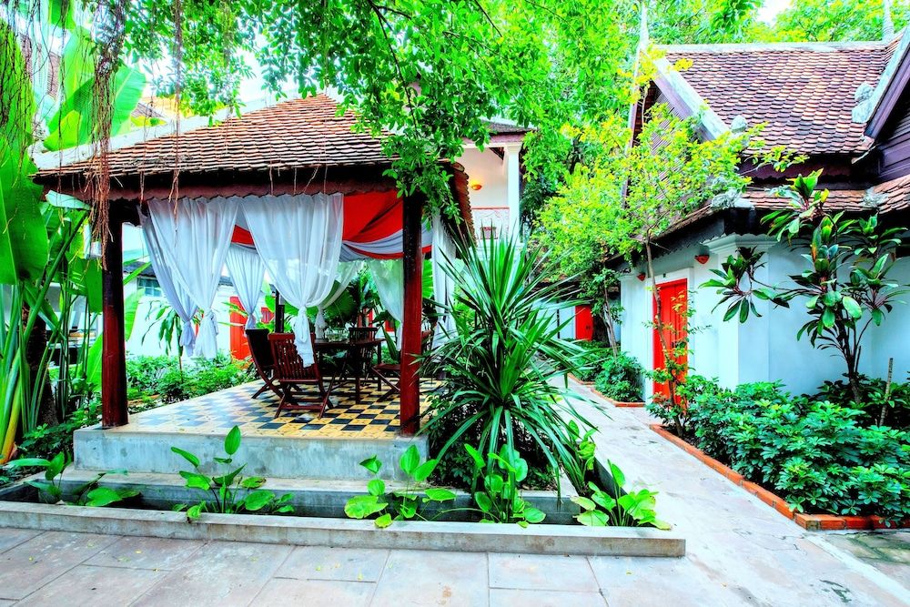 undefined Villa Wat Damnak 6