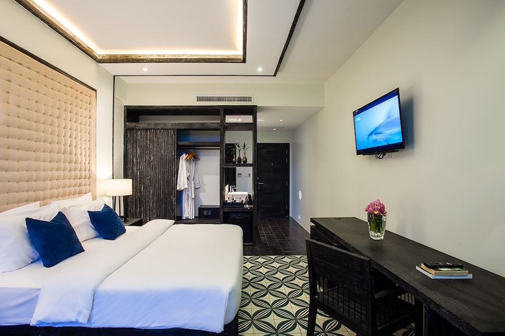 Monthara Angkor Residence Deluxe Double Room 10