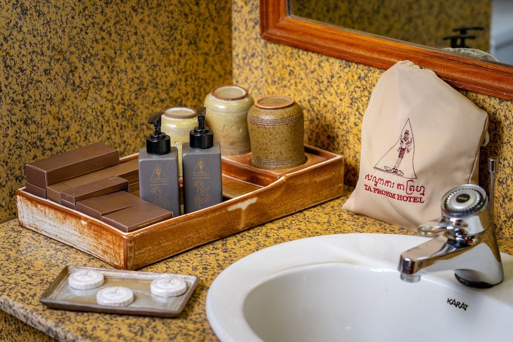 Ta Prohm Hotel & Spa Superior Twin Room 5