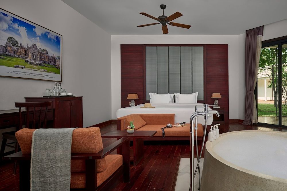Suite With Private Pool