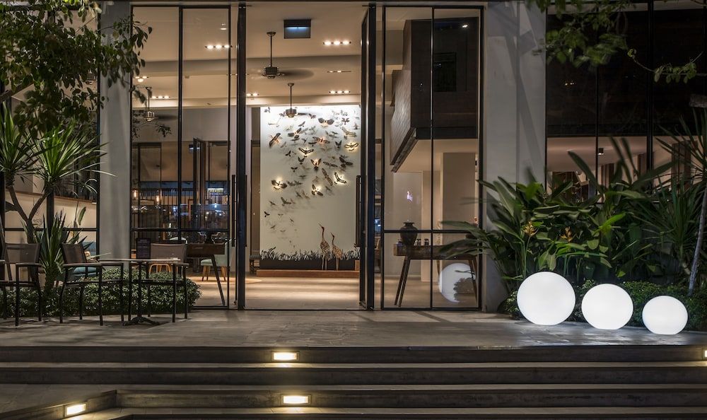 undefined The Aviary Hotel 10