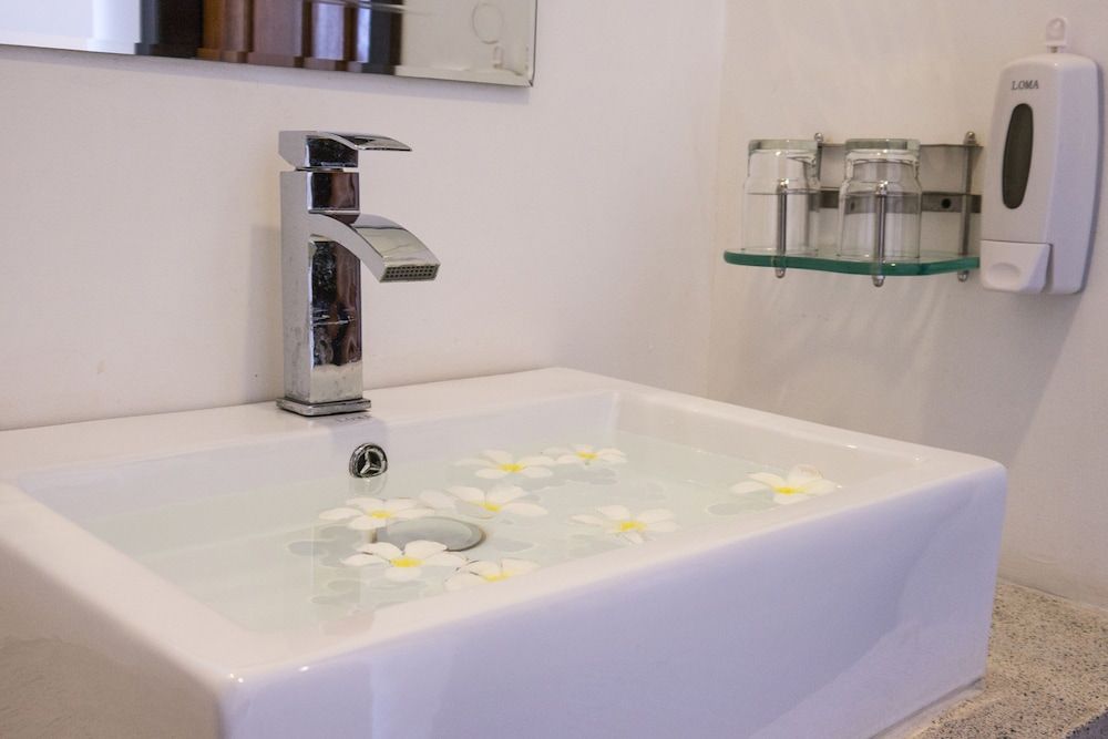 Hak Boutique Hotel & Resort Superior Suite, Pool View 5