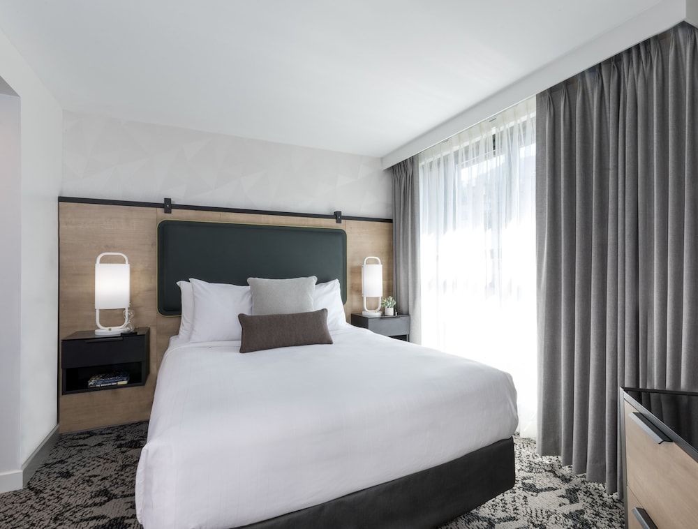 Suite, 1 Bedroom, Queen
