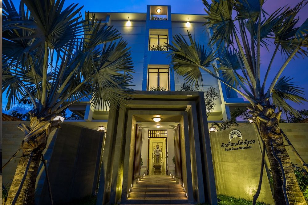 Silver Palms Residence