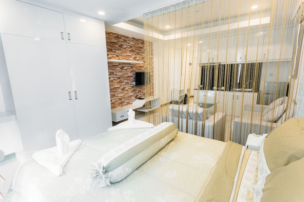 undefined CA&SA Service Apartment 4