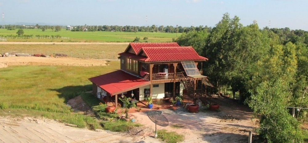 Villa Vedici Khmer House Double + Single 4