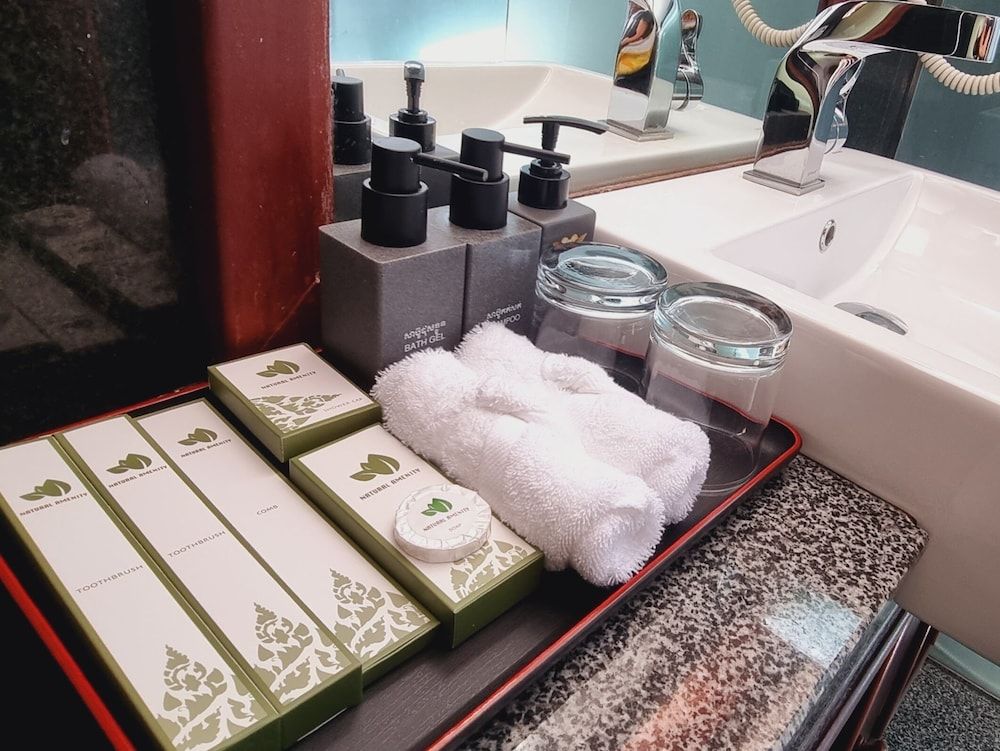 Maison Saiko Angkor Boutique Deluxe Twin Room, 2 Twin Beds, Bathtub, City View 4