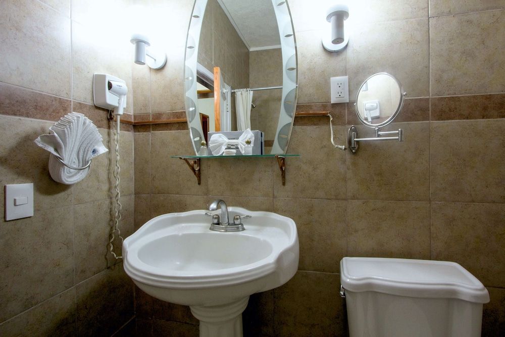 Best Western Majestic Standard Room, 1 Double Bed, Non Smoking 6