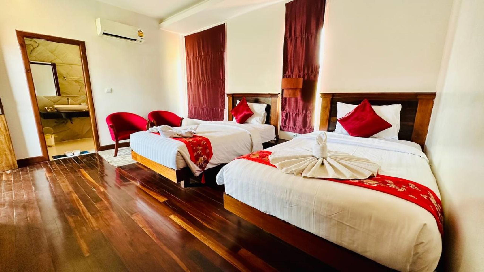 undefined Holy Angkor Hotel 5