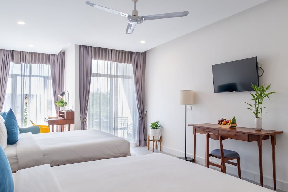 undefined Elysium Suite 2