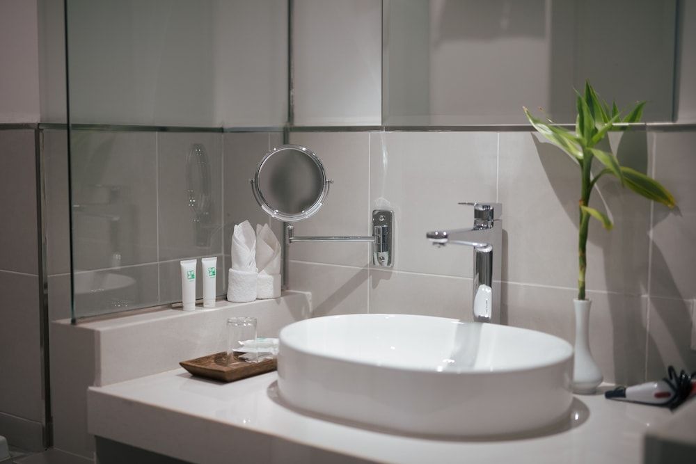 undefined Elysium Suite 5