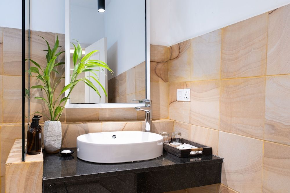 undefined Elysium Suite 6