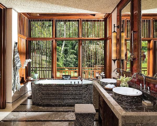 Sayan Villa with King Bed