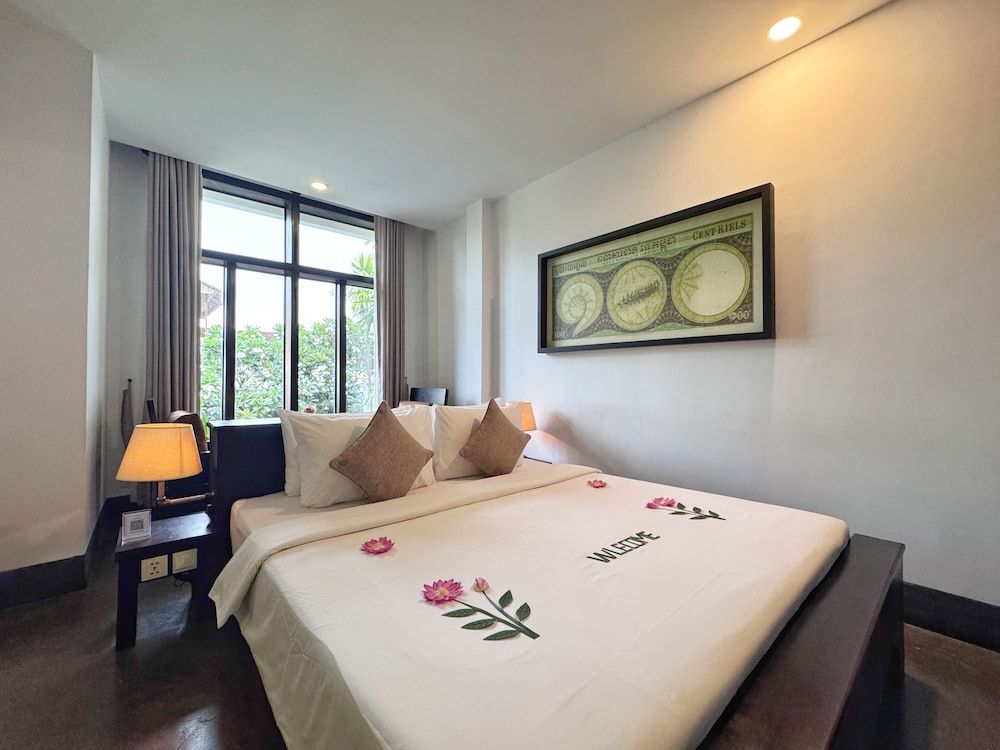 The Bliss Angkor Deluxe Double Room, Balcony, Pool View 4