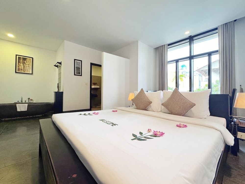 The Bliss Angkor Deluxe Double Room, Balcony, Pool View 3