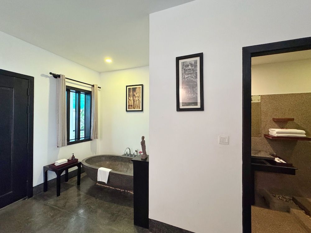 The Bliss Angkor Deluxe Double Room, Balcony, Pool View 18