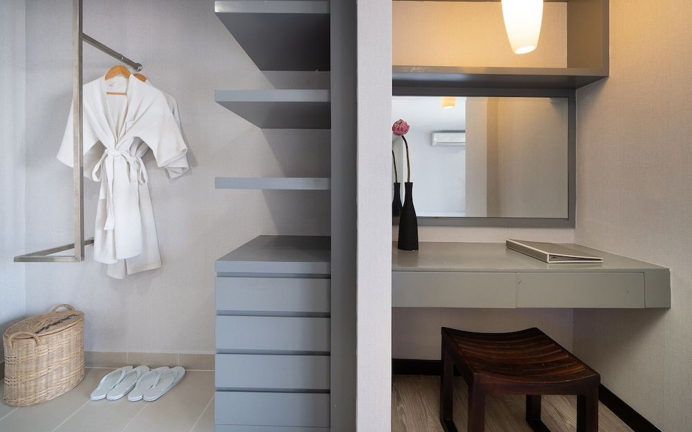 undefined The Heli Boutique Hotel 4