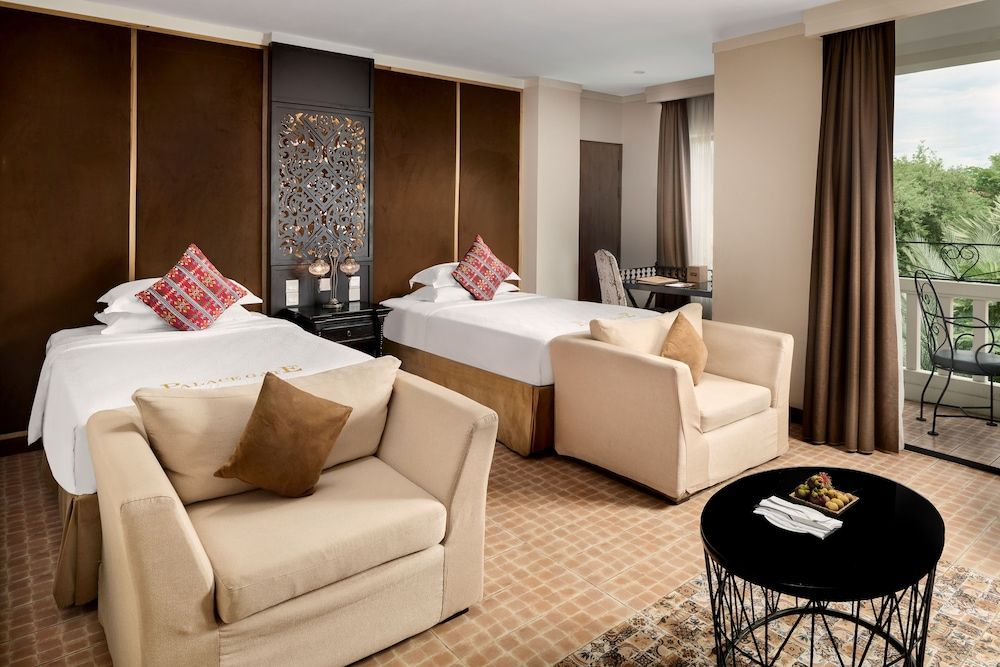 Royal Suite Twin with Balcony