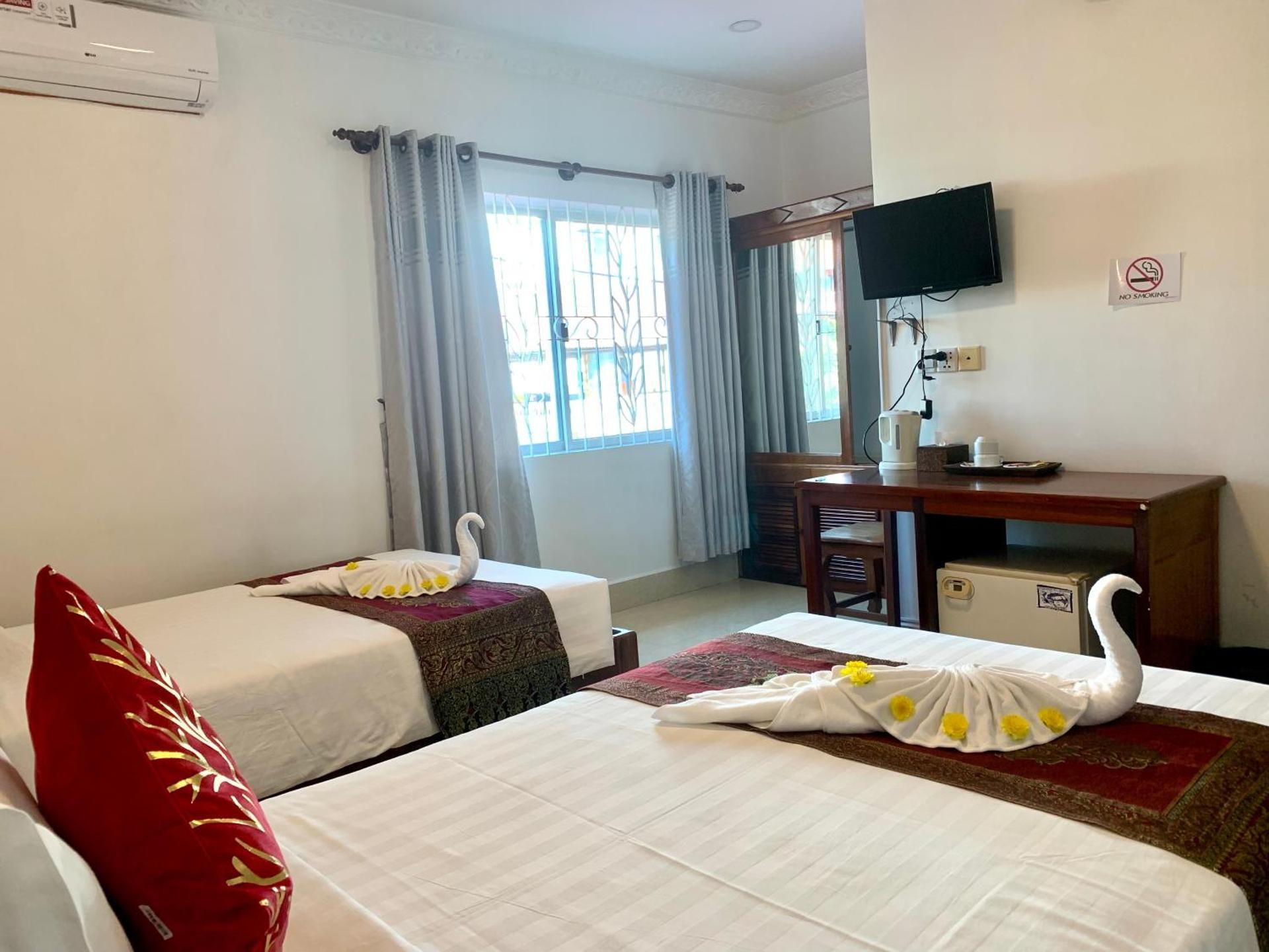 The One by Nika Standard Twin Room 5