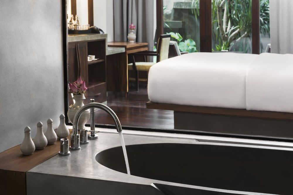 Jaya House River Park Hotel Deluxe Twin 3