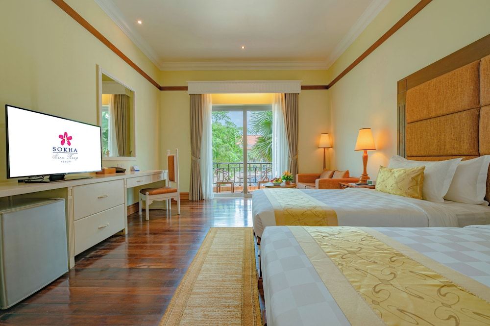 Deluxe Twin Room Pool View