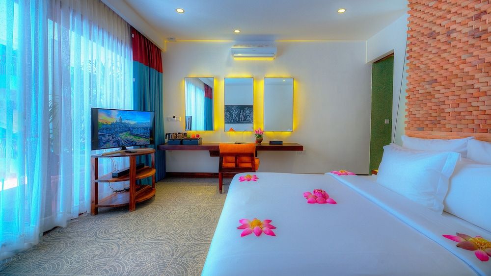 undefined Golden Temple Retreat 8