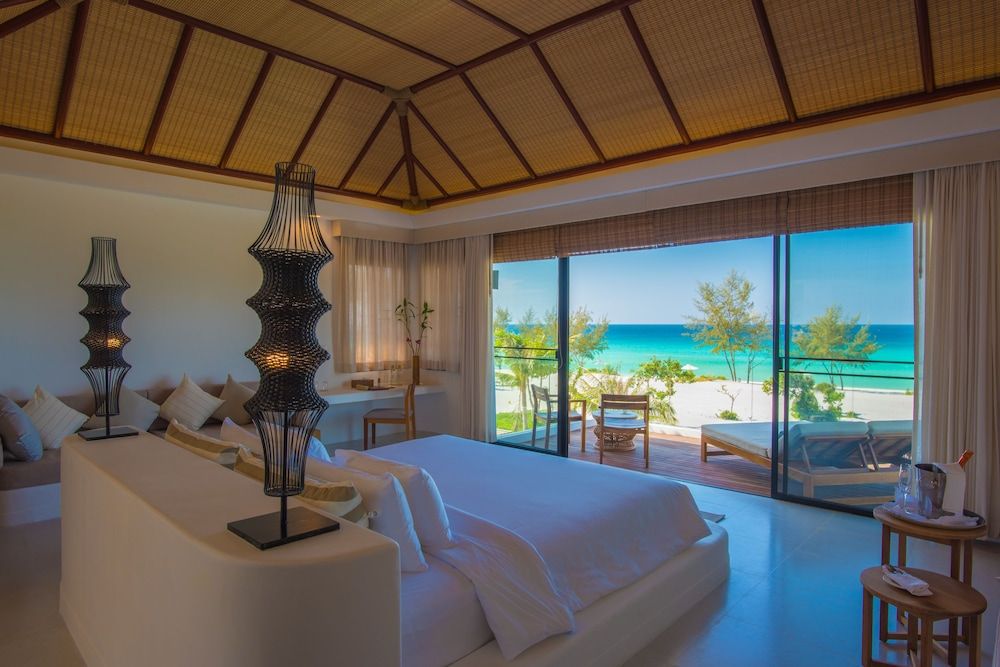 The Royal Sands Koh Rong 3 Bedrooms Presidential Beachfront Pool Villa