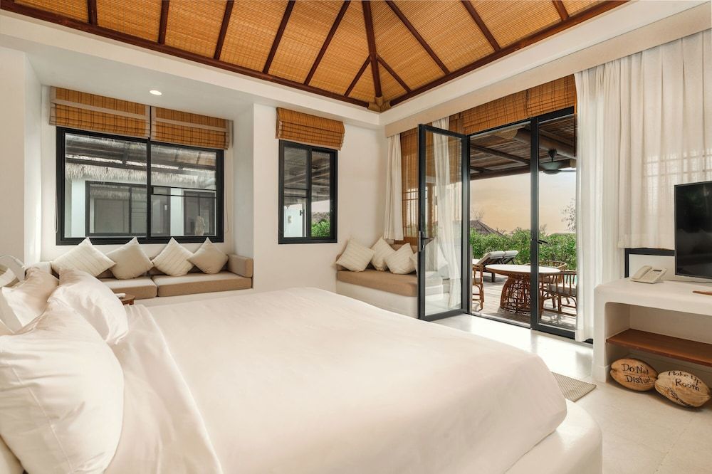 The Royal Sands Koh Rong 2 Bedrooms Oceanview Pool Villa 3