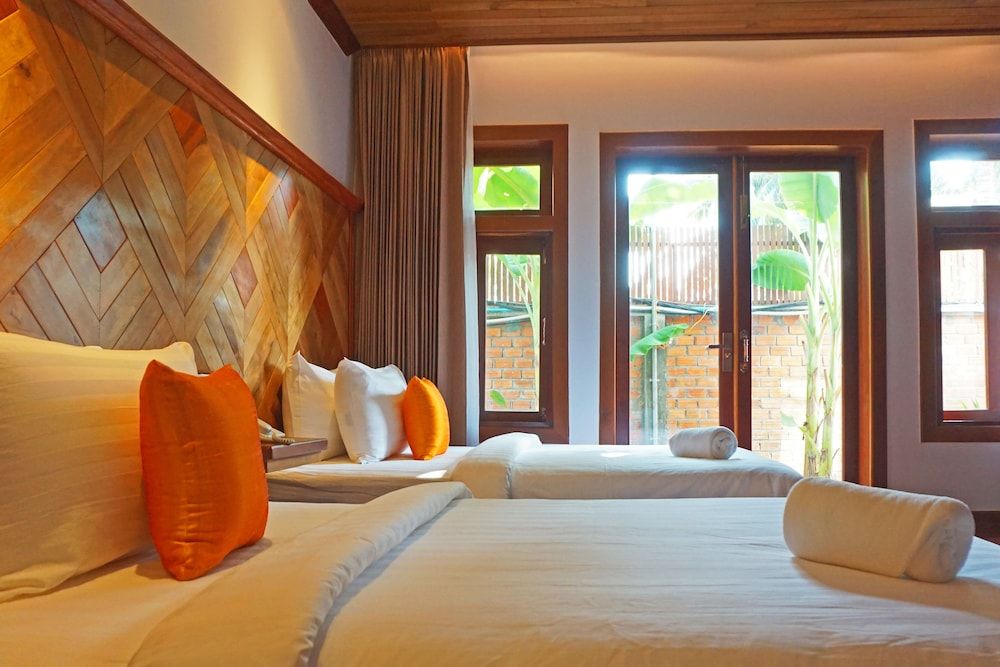 undefined Khmer House Resort 7