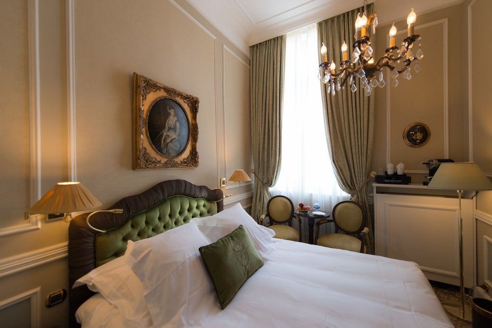 Relais & Chateaux Hotel Heritage Classic Double Room 2