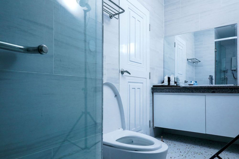 Sea Breeze Resort Standard Twin Room (Twin) 5