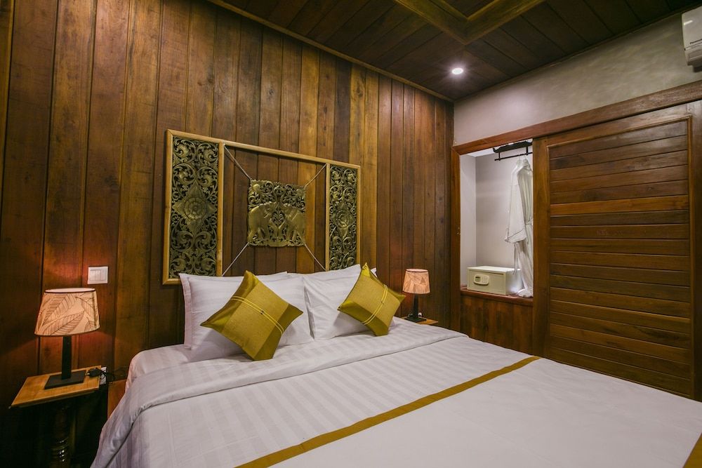 Image d' Angkor Boutique Villa Khmer Villa Private Pool, 4 bedrooms 24