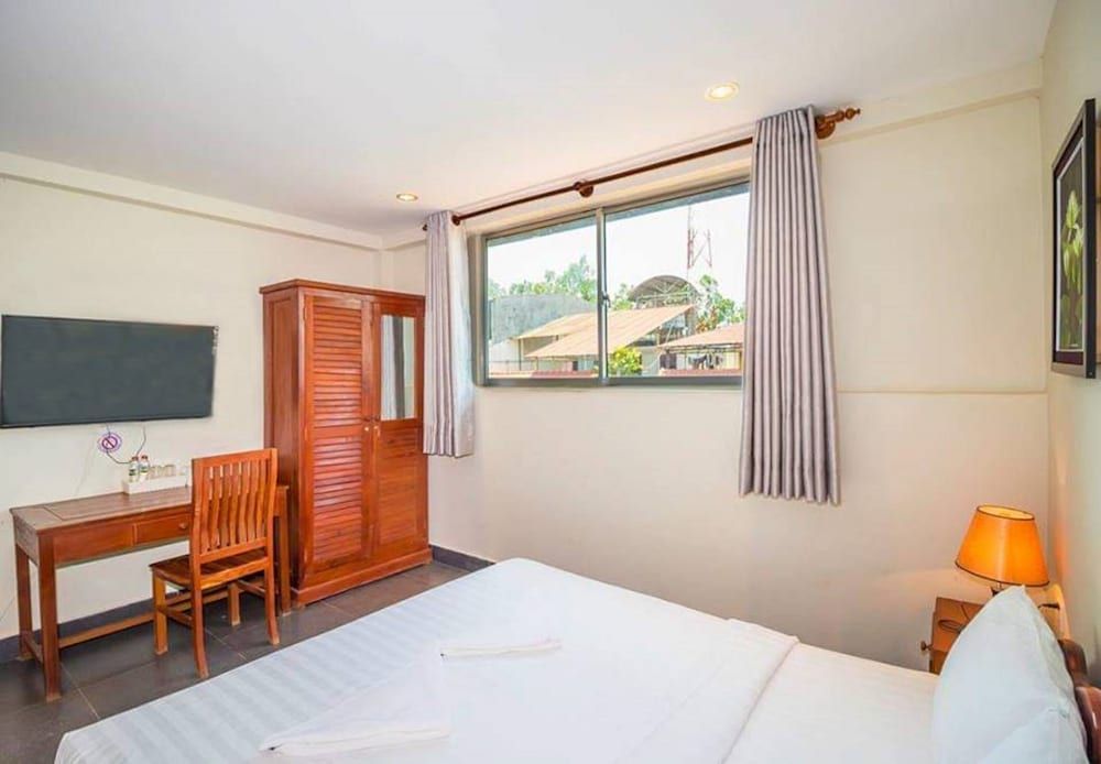 Le Water Villa Superior Double Room 2