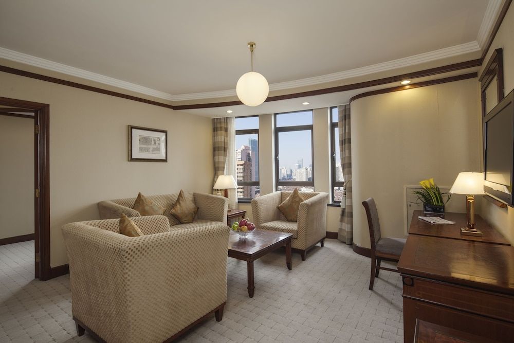 undefined Jin Jiang Park Hotel 3