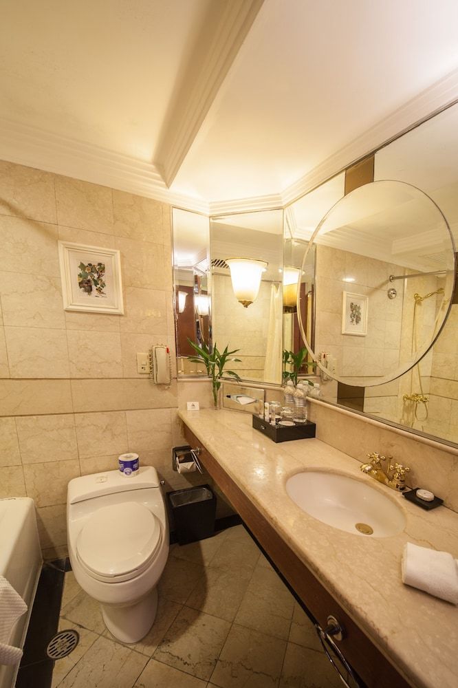 undefined Jin Jiang Park Hotel 5