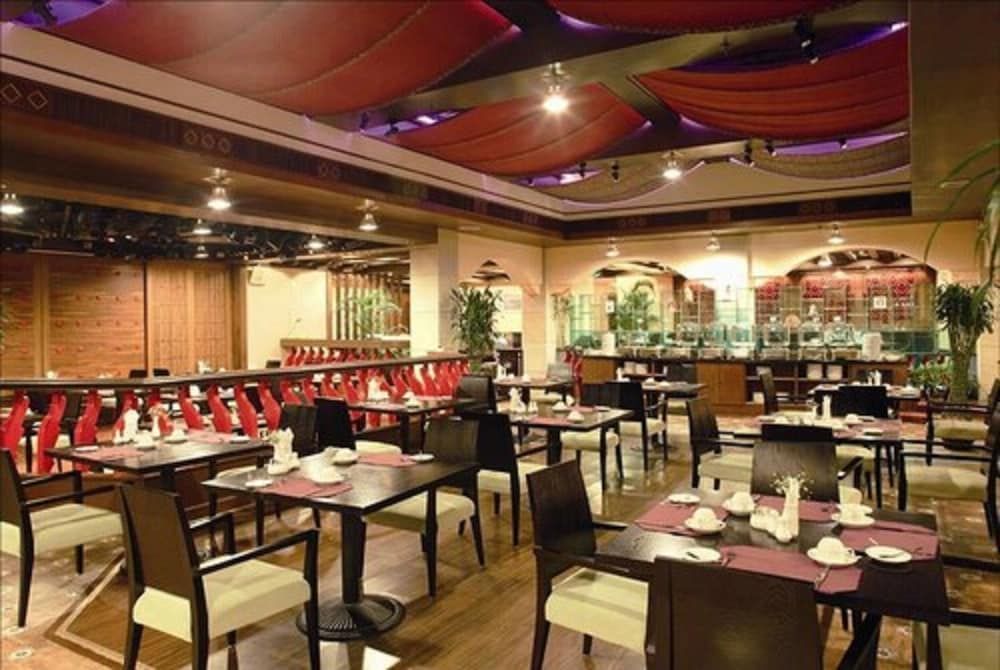 undefined Shanghai Hotel 10