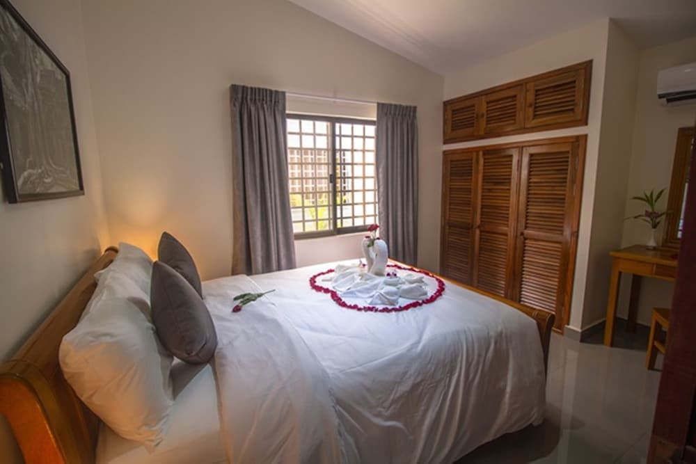 undefined Ry's Lotus Resort d'Angkor