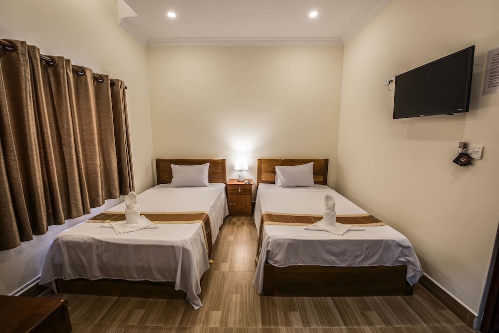 undefined Phnom Penh Le Vincent Hotel 3