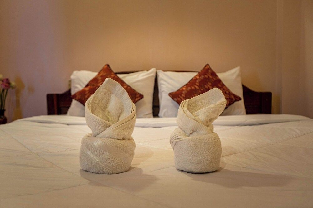 Nawin Guesthouse Double Room 4