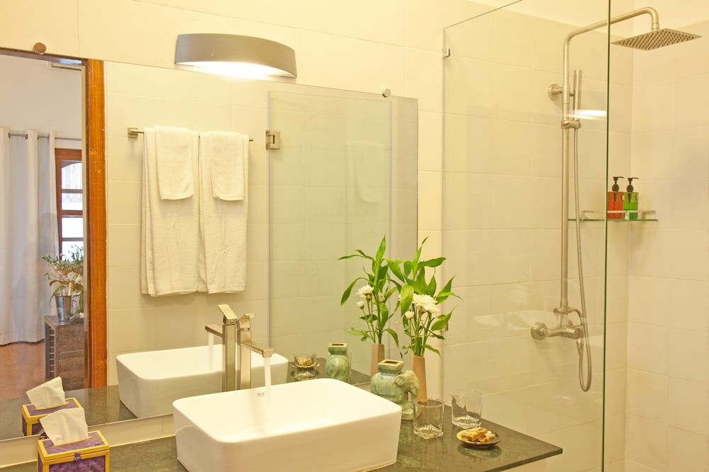 Pavilion Double Room (Adult Only) 5