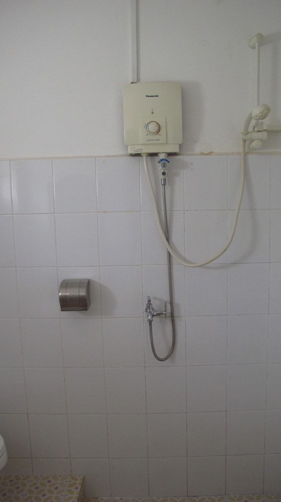 Ground Floor Twin Room