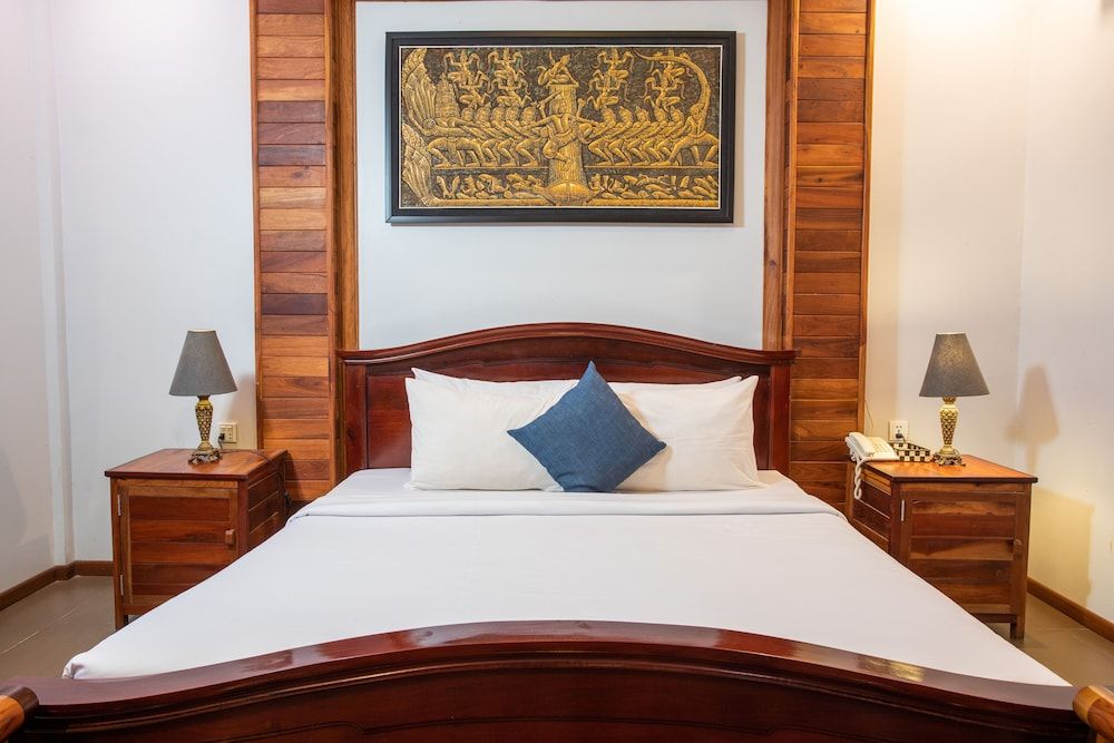 Indra Porak Residence Hotel Deluxe Double Room, 1 Double Bed 4