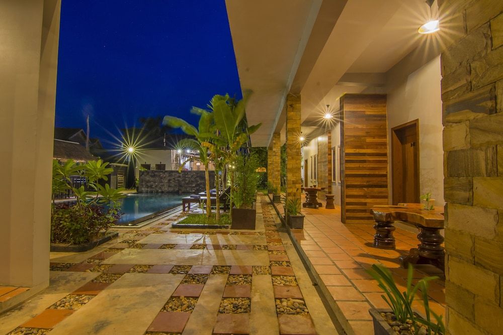 undefined Indra Porak Residence Hotel 8