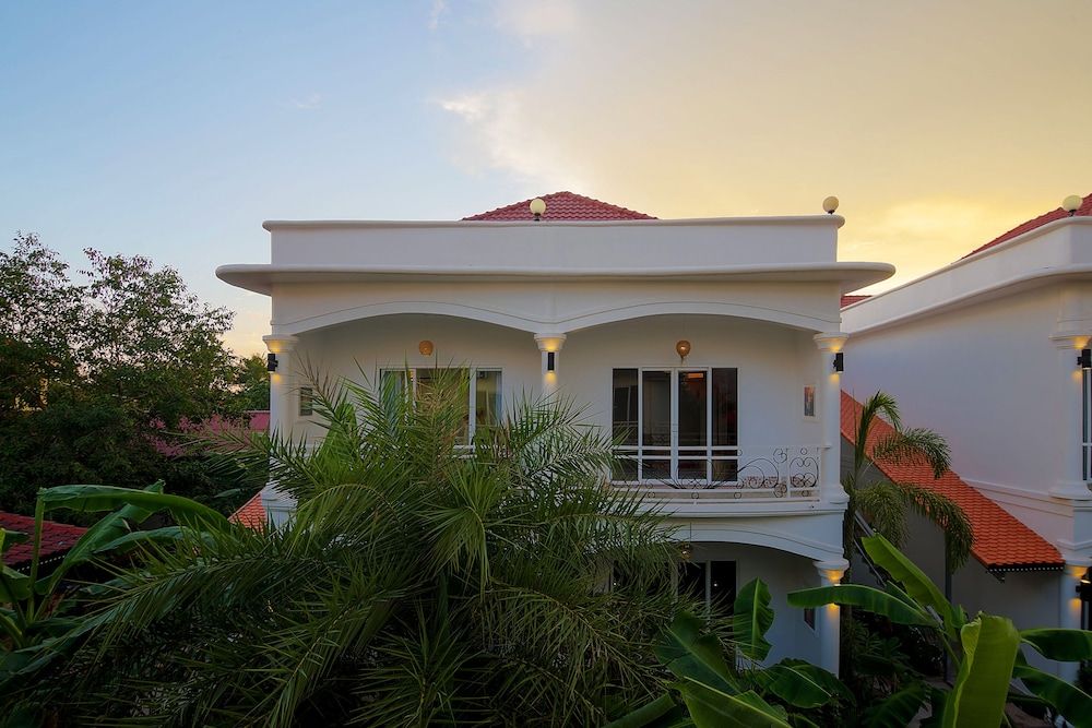 undefined Marvel Holiday Boutique Villa 6