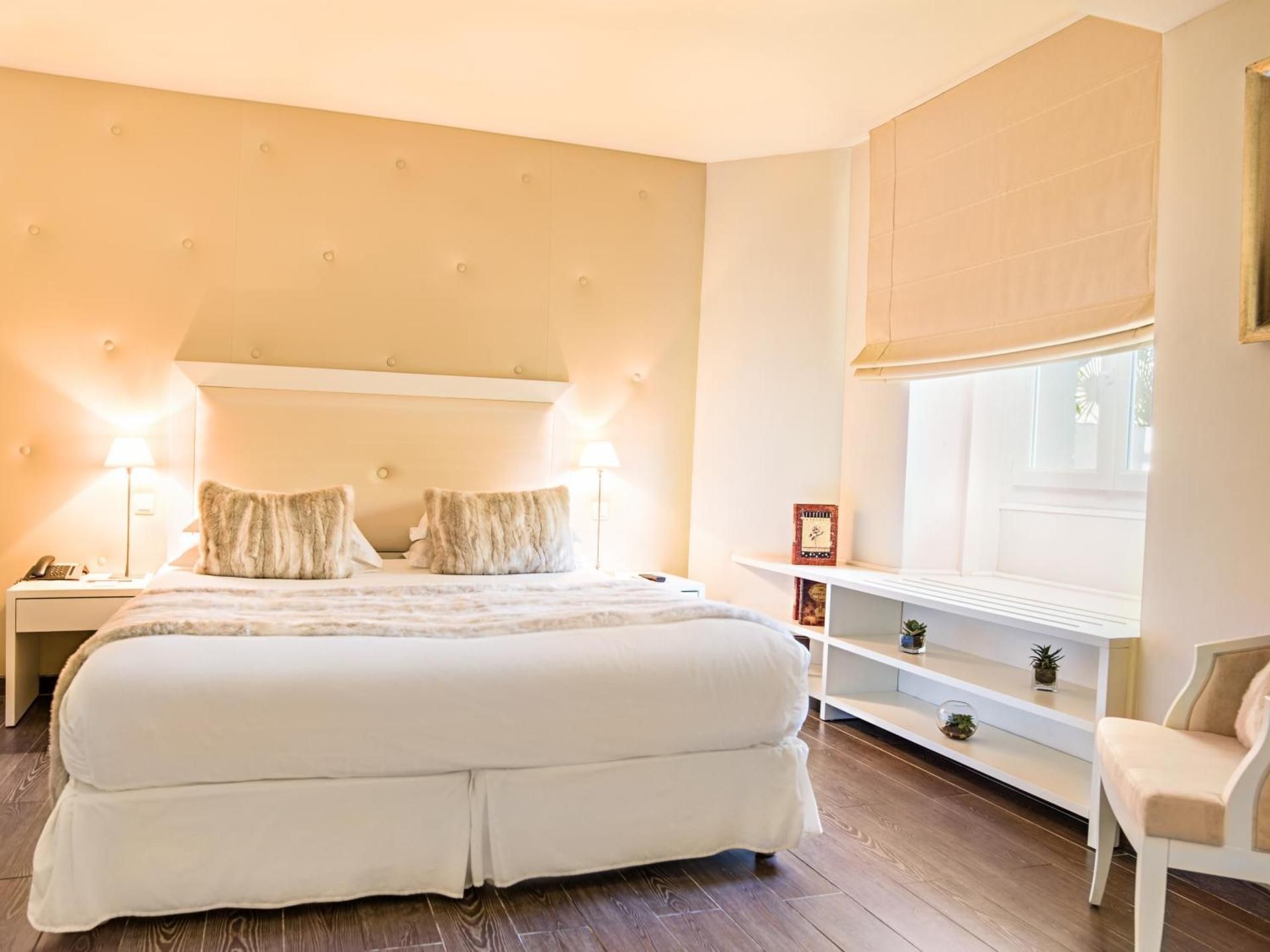 Suite with City View