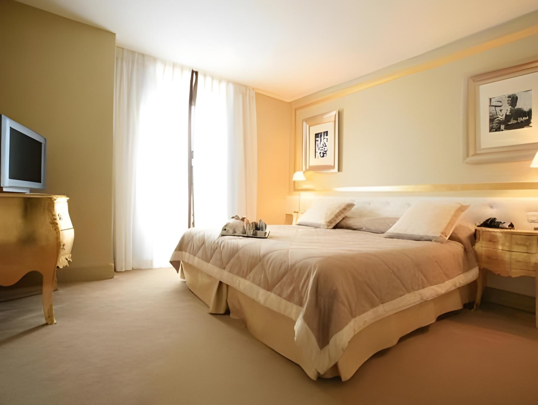 Classic Double or Twin Room