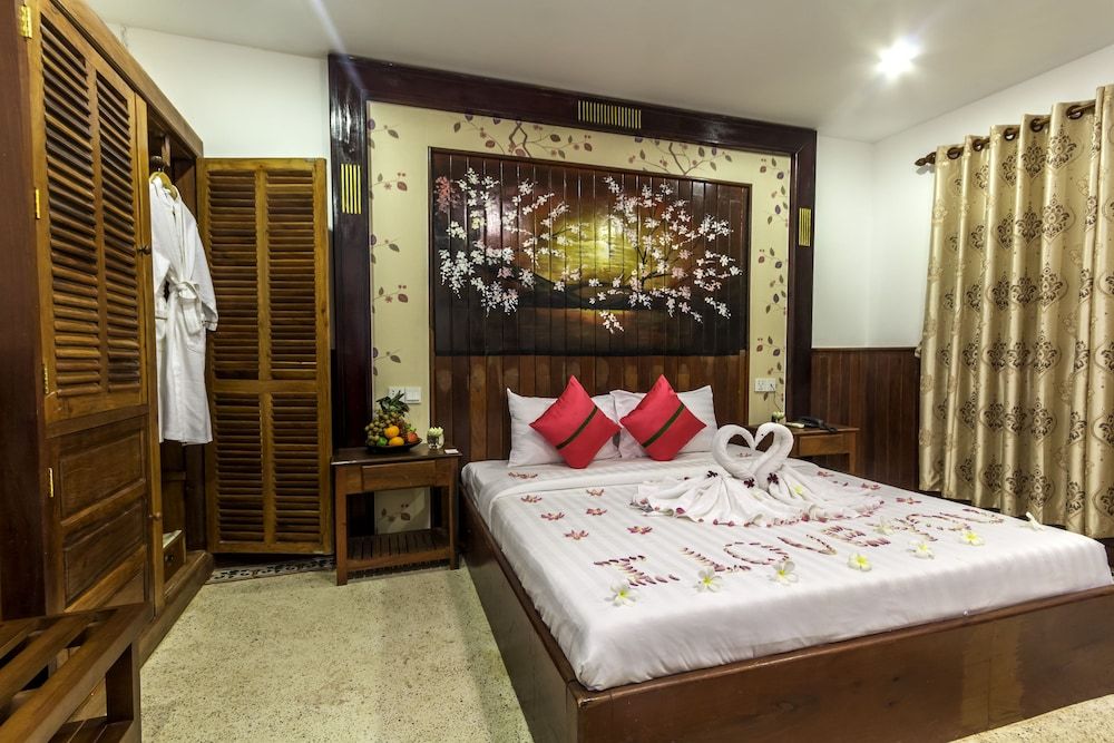 BayStone Resort Standard Double Room, Balcony, Pool View 2