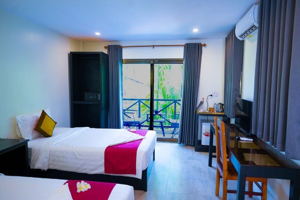 undefined The Cockatoo Nature Resort & Spa 2